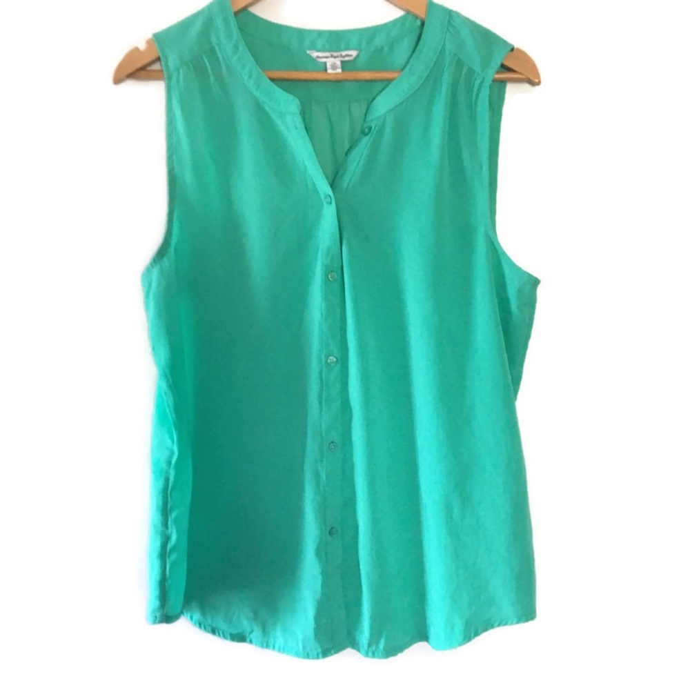 AMERICAN EAGLE teal sleeveless button up top